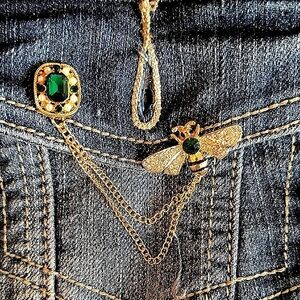 18K Gold Plated Stainless Steel and Green Gems Bee Brooch with Chain. New